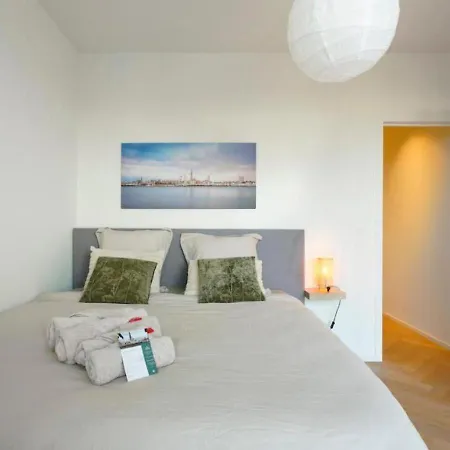2br Near Meir Apartment Antwerp
