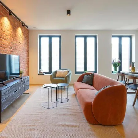Apartment 2br Near Meir Antwerp